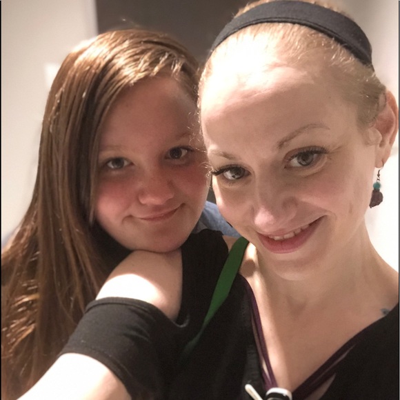 Meet your Posher, Gina - Picture 7 of 8